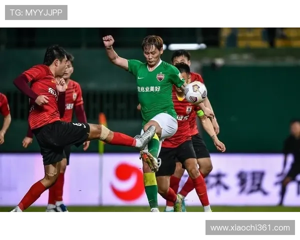 成都网球队以97分领跑锦标赛积分榜展现强劲实力